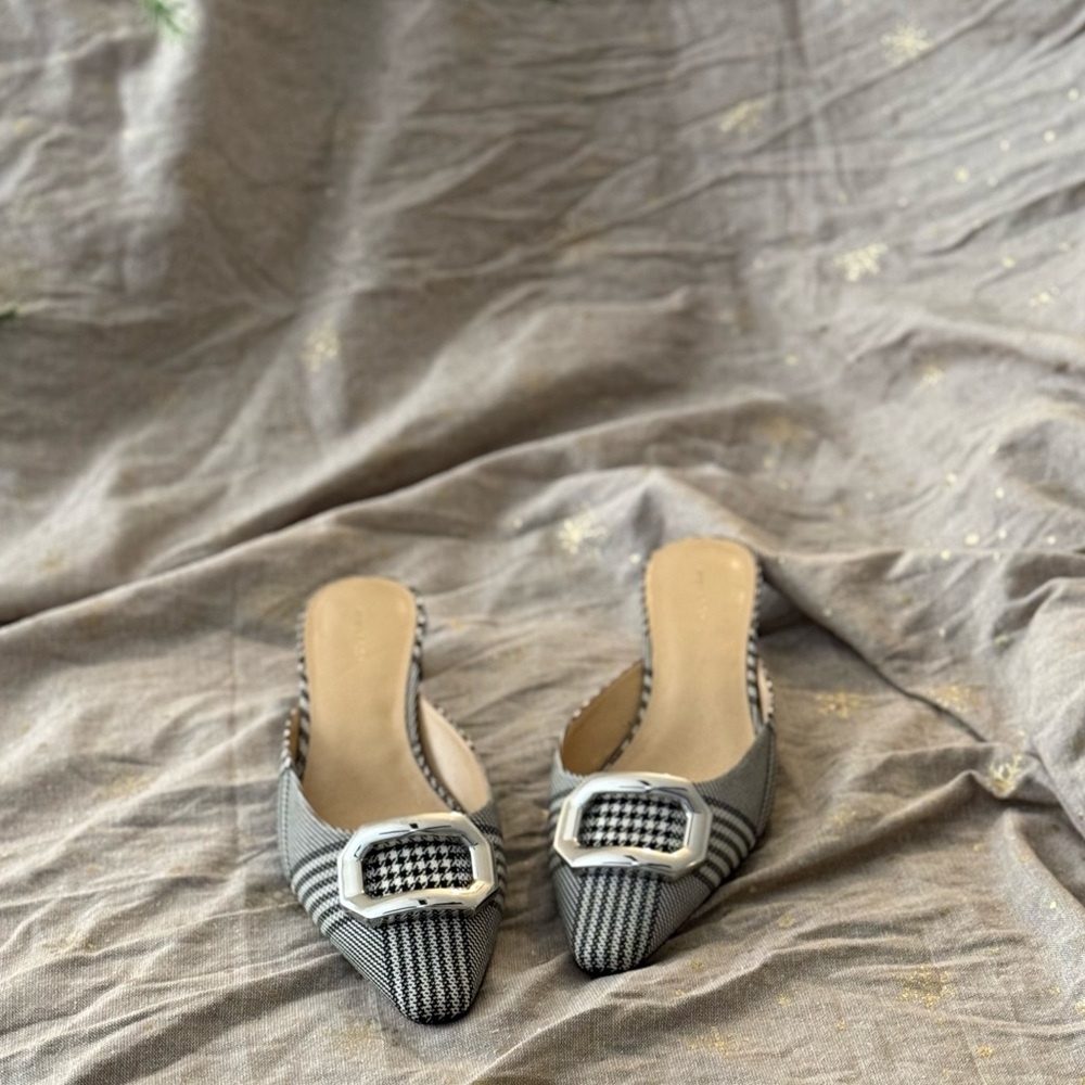 Ann Taylor Check Mules US9